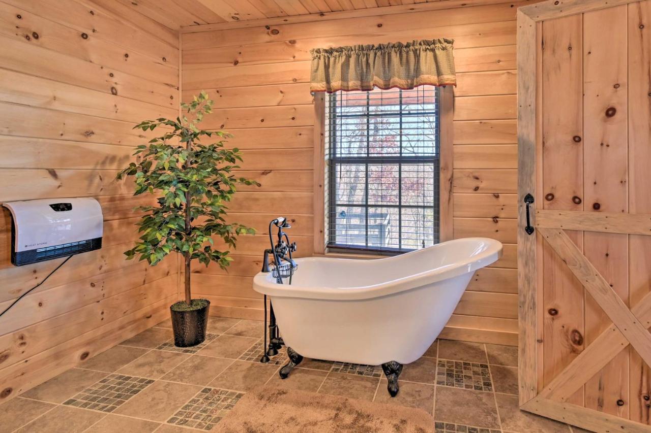 Quiet And Secluded Berea Cabin On 70-Acre Farm! Exterior foto